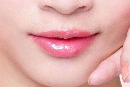 Nhìn độ dày mỏng của môi, đoán biết tương lai thuận lợi hay còn chật vật