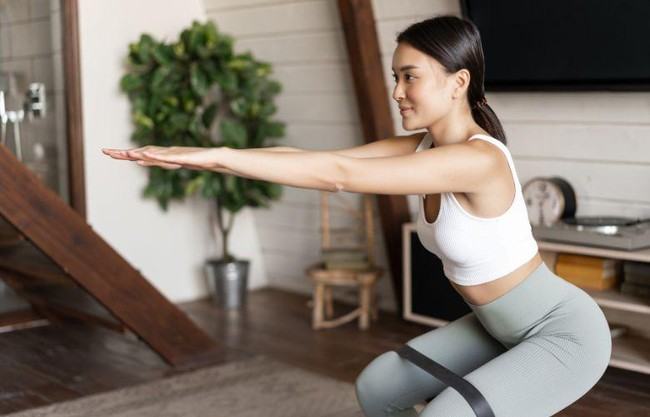 Tập luyện quá nhiều làm tăng cortisol gây tác động tiêu cực đến sinh sản nữ giới