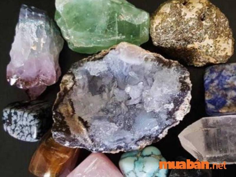 Đá phong thủy là gì? Top 5 loại đá phong thủy đổi vận cực tốt cho gia chủ