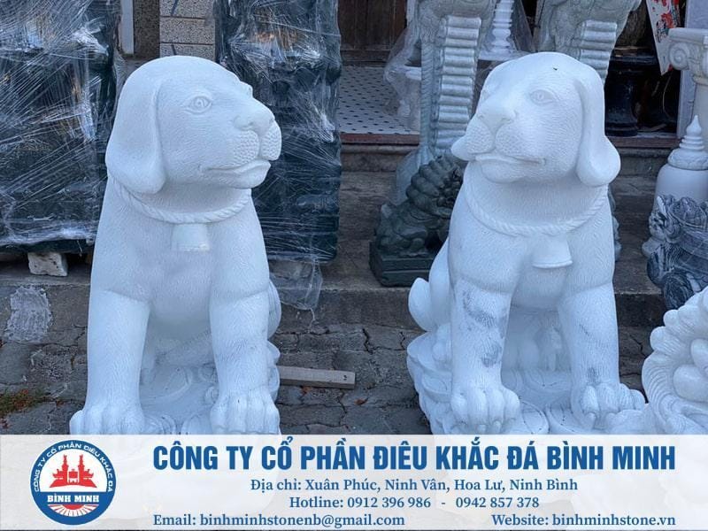 Tượng chó đá