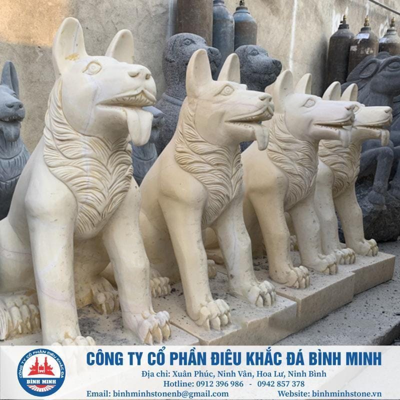 Tượng chó đá