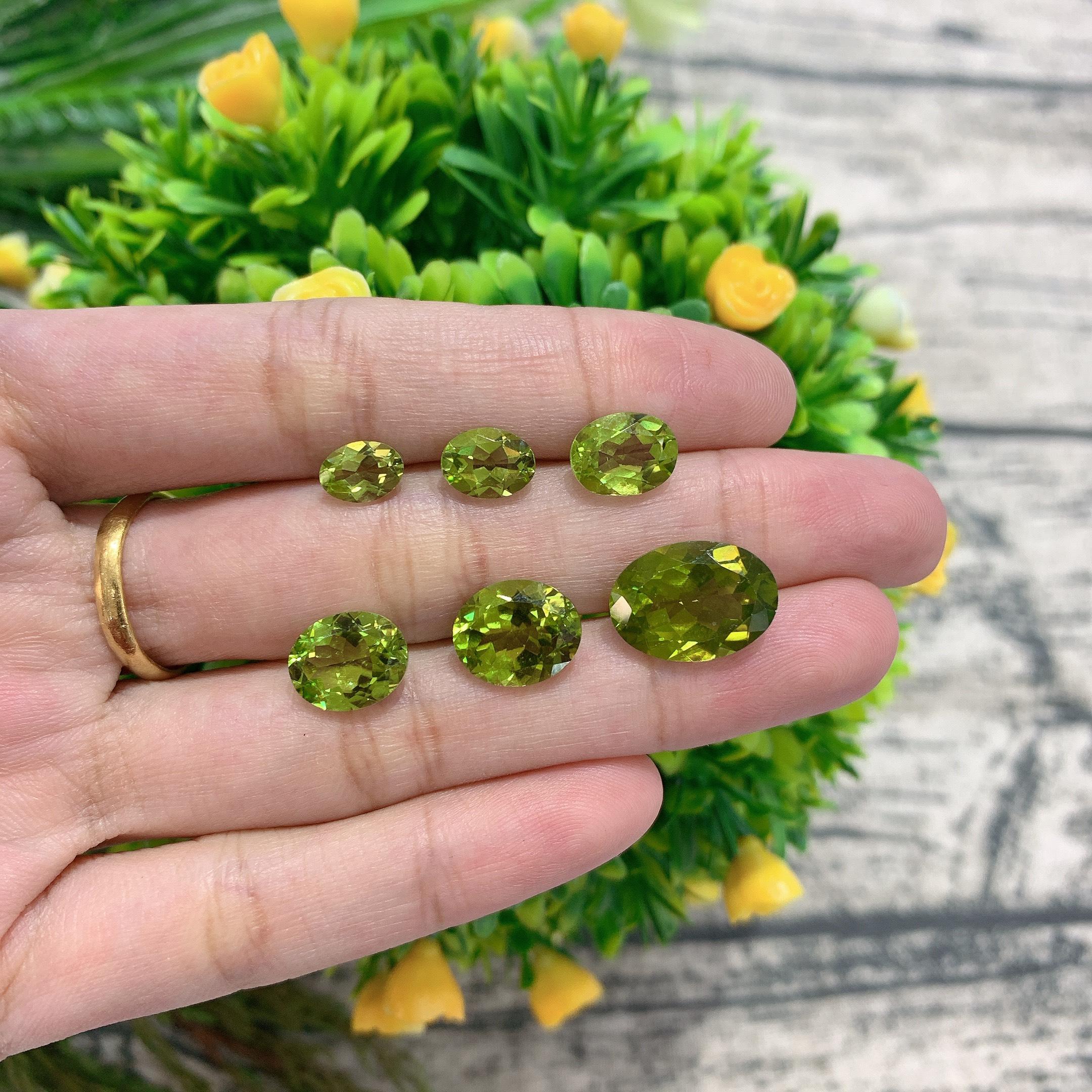 Đá Peridot