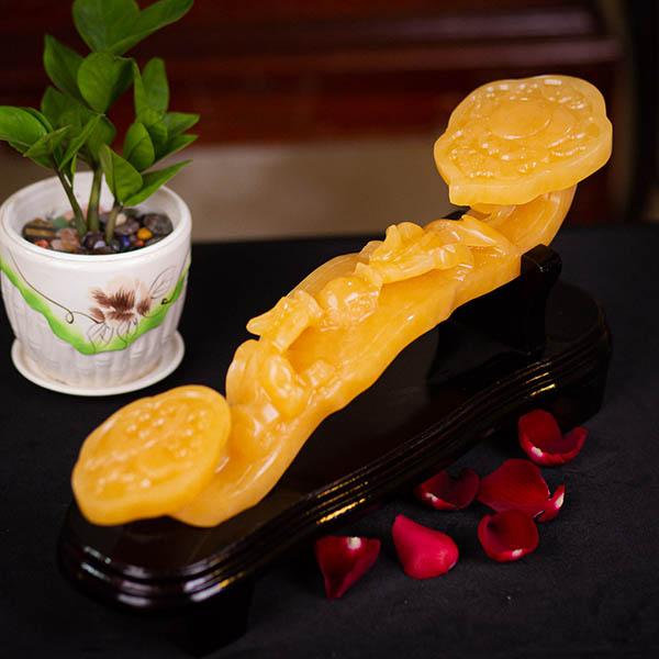 Gậy như ý phong thuỷ đá thạch anh - biểu tượng số 1 của tiền tài, quyền lực
