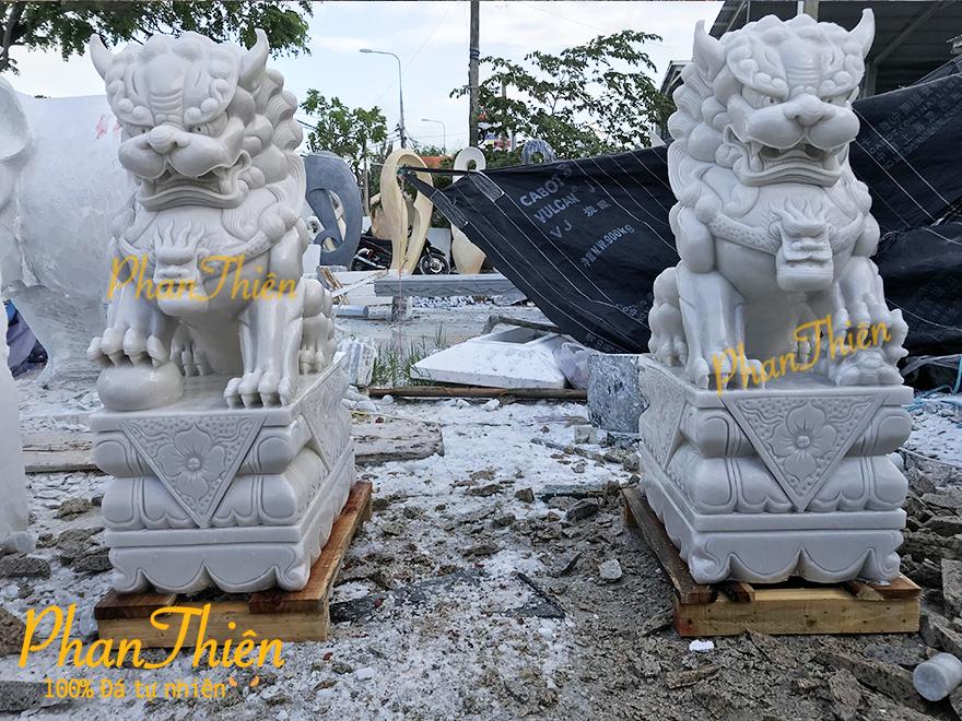 Kỳ Lân đá trắng