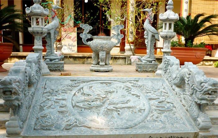 Tượng rồng đá xanh phong thủy