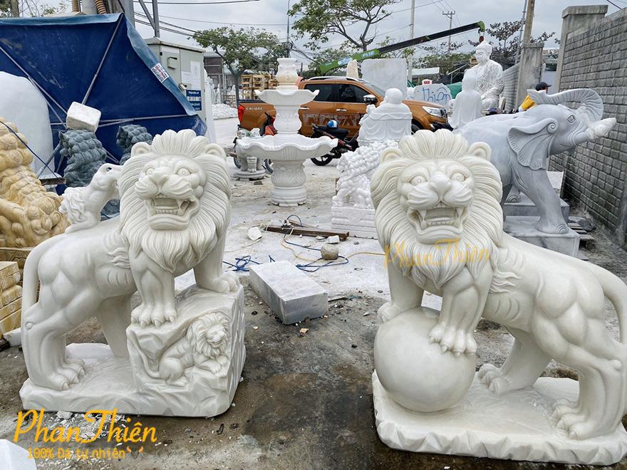 Tượng Sư Tử bằng Đá