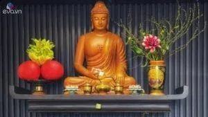 Tại sao khi thắp hương nên đặt bình hoa bên trái bàn thờ?