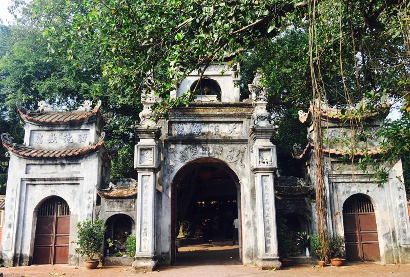 văn khấn đền mẫu hưng yên