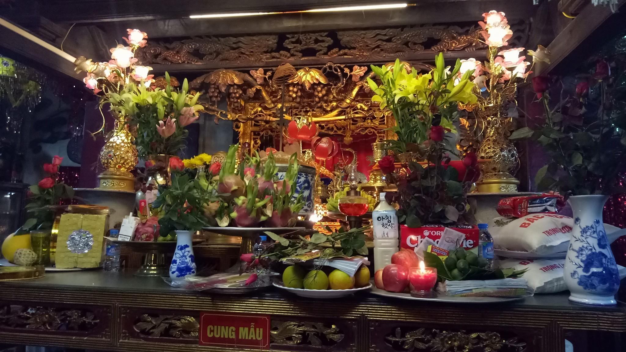 văn khấn đền mẫu hưng yên