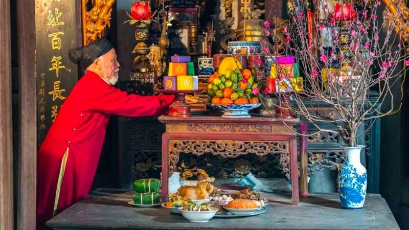 Văn khấn giao thừa Quý Mão 2023 ngoài trời, trong nhà chuẩn