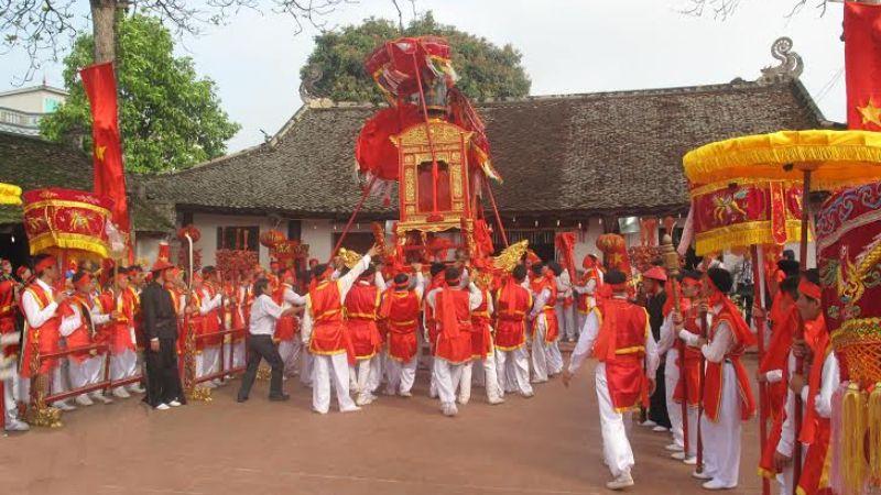 Văn khấn Thành Hoàng làng ở đình, miếu chuẩn năm Quý Mão