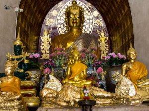 TOP bài văn khấn bàn thờ Phật tại nhà đầy đủ, chuẩn xác nhất