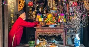 Sắp xếp bàn thờ gia tiên ngày Tết nhớ quy tắc 2 nên - 2 đừng để đón nhiều tài lộc
