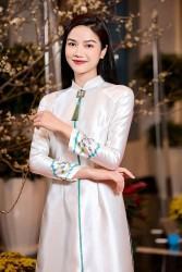 Nhan sắc đời thường của diễn viên Anh Đào phim 'Gặp em ngày nắng'