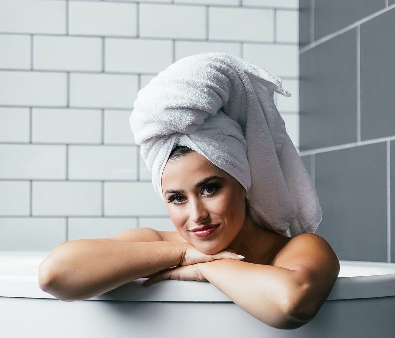 Mơ về gội đầu? Giải mã về giấc mơ gội đầu