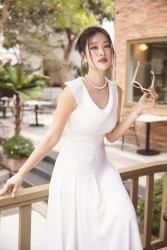 Vẻ sang chảnh, thời thượng của Hoa hậu Đoàn Thiên Ân