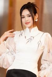 Thời trang tinh tế, cuốn hút của Hoa hậu Đỗ Thị Hà