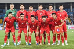 HLV Kim Sang Sik và chiến thắng đầu tay giúp đội tuyển Việt Nam thăng hạng FIFA