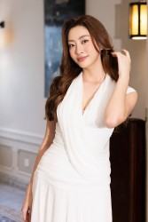 Sắc vóc 'không phải dạng vừa' của Hoa hậu Lương Thùy Linh