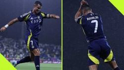 Ronaldo cách kỷ lục 900 bàn thắng... 1 bước chân