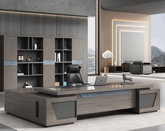 Làm việc hướng Đông sẽ phù hợp cho người mệnh Hỏa.