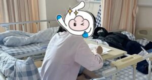 Bé gái 13 tuổi cắt 60 % dạ dày vì thói quen ăn uống sai lầm