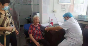 Người cao tuổi có cần tiêm vắc xin sởi để bảo vệ sức khỏe