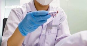Xét nghiệm ADN tiết lộ bí mật gây sốc về quan hệ huyết thống
