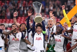 Tottenham vô địch Europa League, Son bật khóc vì danh hiệu đầu tiên ở châu Âu