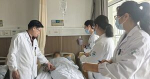 Thói quen xấu trước khi ngủ gây ung thư gan ở nam giới: Cảnh báo cần biết