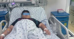 Bệnh nhi 12 tuổi nặng 83 kg nguy kịch do sốt xuất huyết
