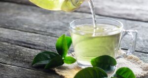 Thời điểm uống trà xanh tốt nhất trong ngày cho sức khỏe tối ưu