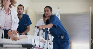 Cảnh báo ăn hải sản sống gây tử vong chỉ trong 1 - 2 ngày