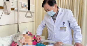 Nguy hiểm từ hạt táo tàu: Cảnh báo sức khỏe cho Người cao tuổi