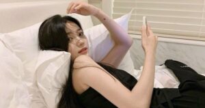 Trước khi ngủ , 4 thói quen xấu làm hại tim mạch bạn cần từ bỏ ngay