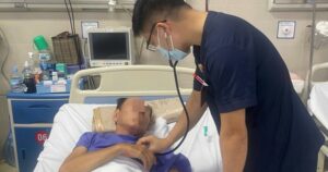 Đột qụy khi ngồi uống bia: Cảnh báo nguy hiểm sức khỏe