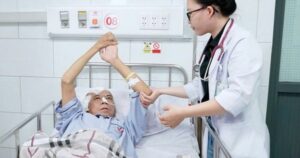 Cứu sống người đàn ông bị đột qụy nặng tại bệnh viện Đa khoa Quốc tế S . I . S Cần Thơ