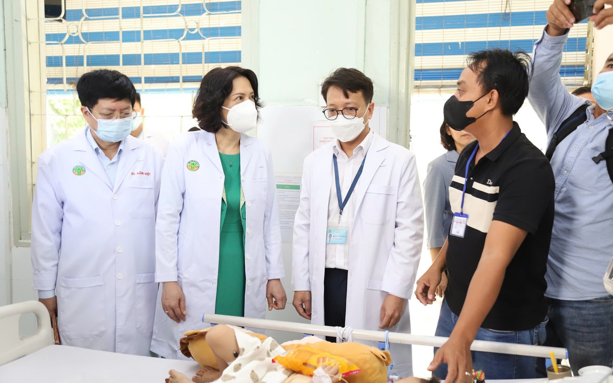 Sự gia tăng bệnh tay chân miệng tại phía Nam năm 2026 , 8 ca tử vong ghi nhận