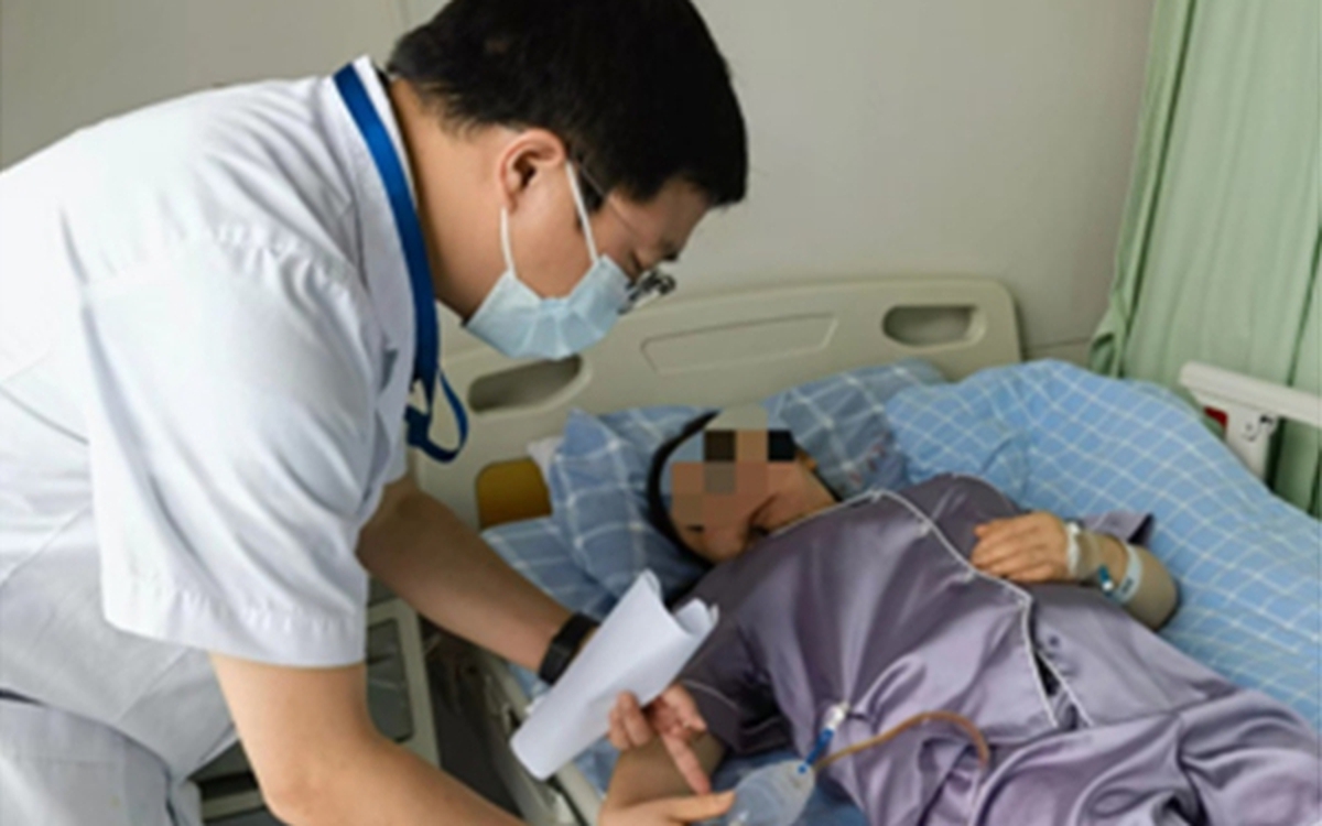 Nữ nhân viên văn phòng 27 tuổi mắc nhồi máu cơ tim do thói quen ăn uống không lành mạnh