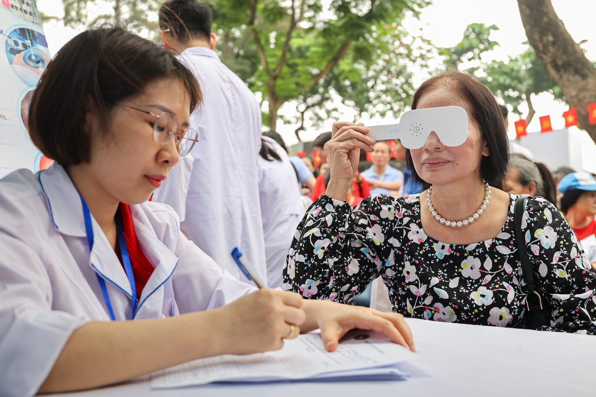 Bộ Y tế công bố khám sức khỏe định kỳ miễn phí cho mọi người từ năm 2026