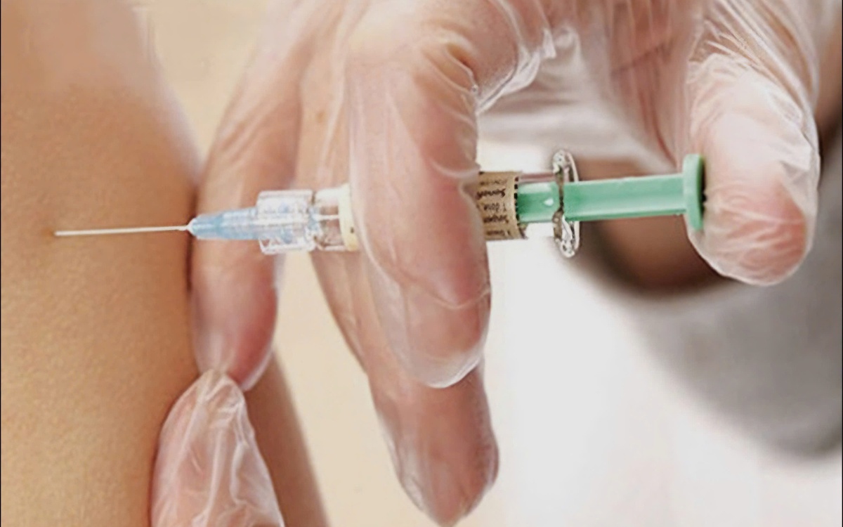 Bùng nổ thông tin về vắc - xin 2026: Làm sao để chọn đúng và an toàn?