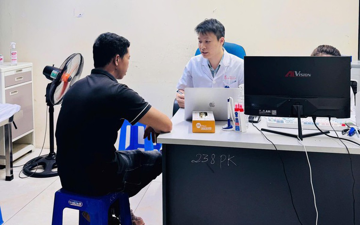 Dấu hiệu nước tiểu bất thường cảnh báo hỏng thận bạn cần biết ngay 2026
