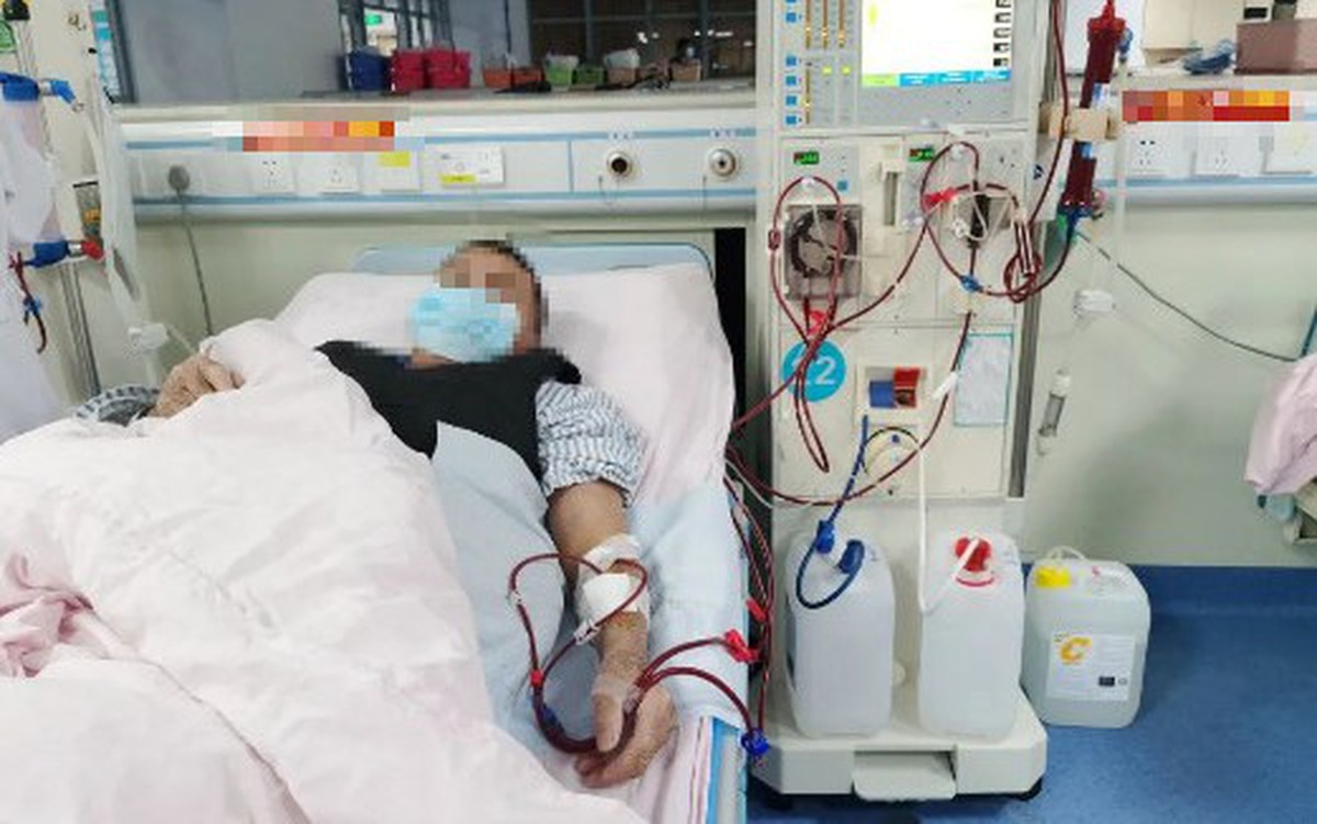 Người đàn ông chạy bộ 10 năm bỗng nhận chẩn đoán suy thận, bác sĩ: "Chạy thế này ngang phá thận"