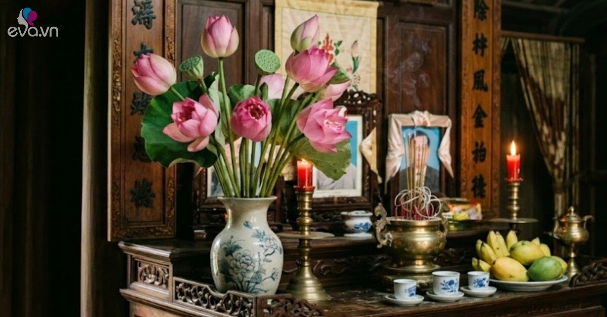 Mùng 1 tháng 6 năm Bính Ngọ dâng 8 loại hoa, 7 loại quả lên bàn thờ, cả tháng bình an, Thần Tài gõ cửa